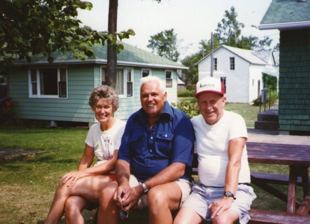 Helen Swift (Left) and Alan Swift (Right)